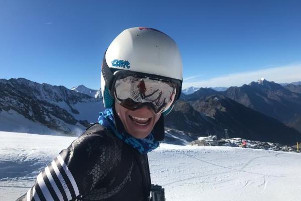 澳门金沙app下载高山滑雪队